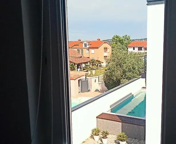 Abelia Medulin * Pula