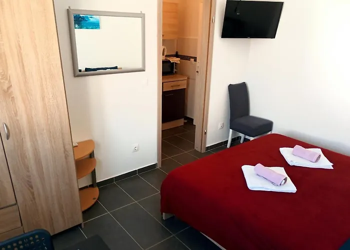 Abelia Medulin Пула